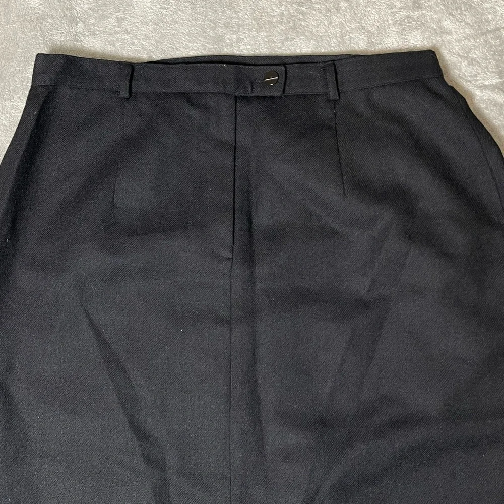 NWT Sag Harbor Vintage Black 100% Wool Midi Skirt - Size 16P